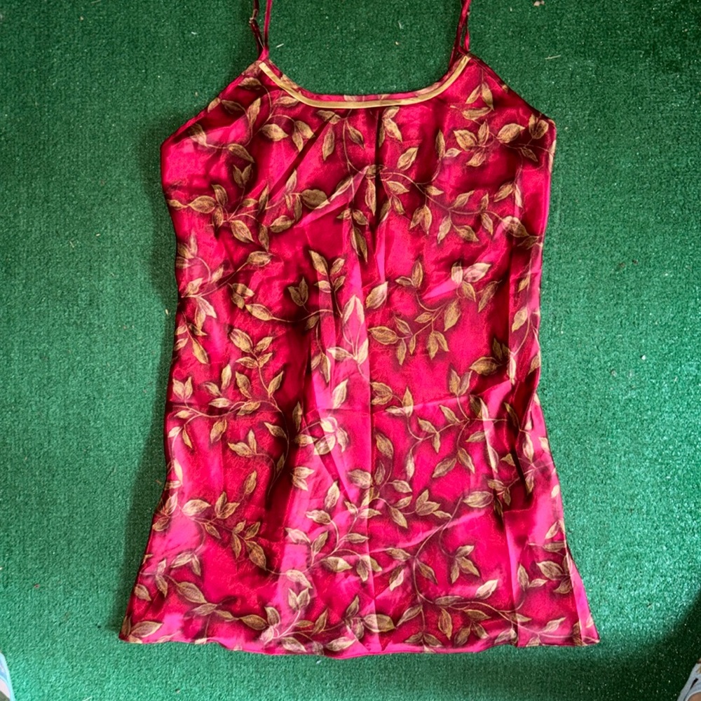Women’s Night slip